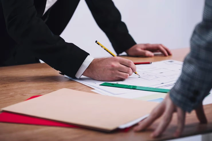 Drafting and Reviewing Cross-Border Contracts