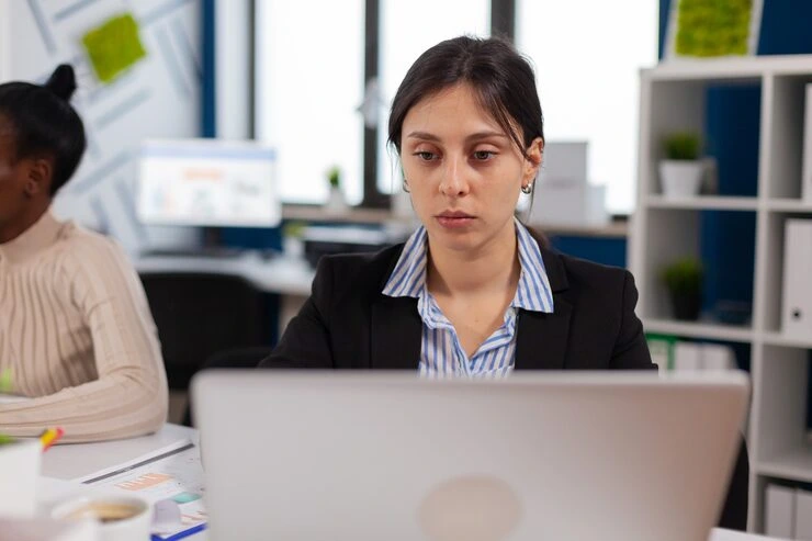 Regulatory Breach and Compliance Crisis Support