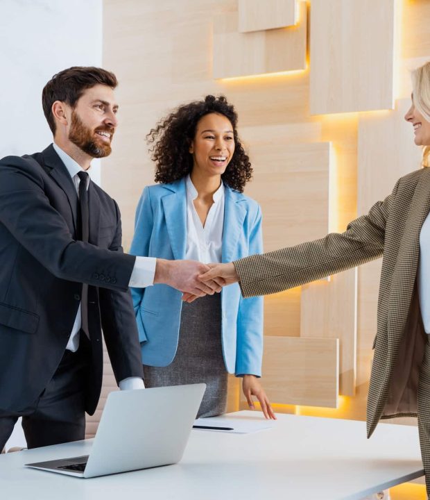 Employee Contract lawyer, Trademark Lawyer UK, HMRC Alternative Dispute, Business Contract Lawyer
